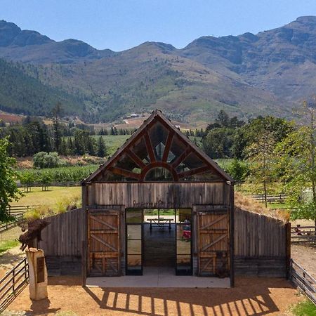 Готель Inspiring Farm Sanctuary And Famous Painting Pig Франсгук Екстер'єр фото